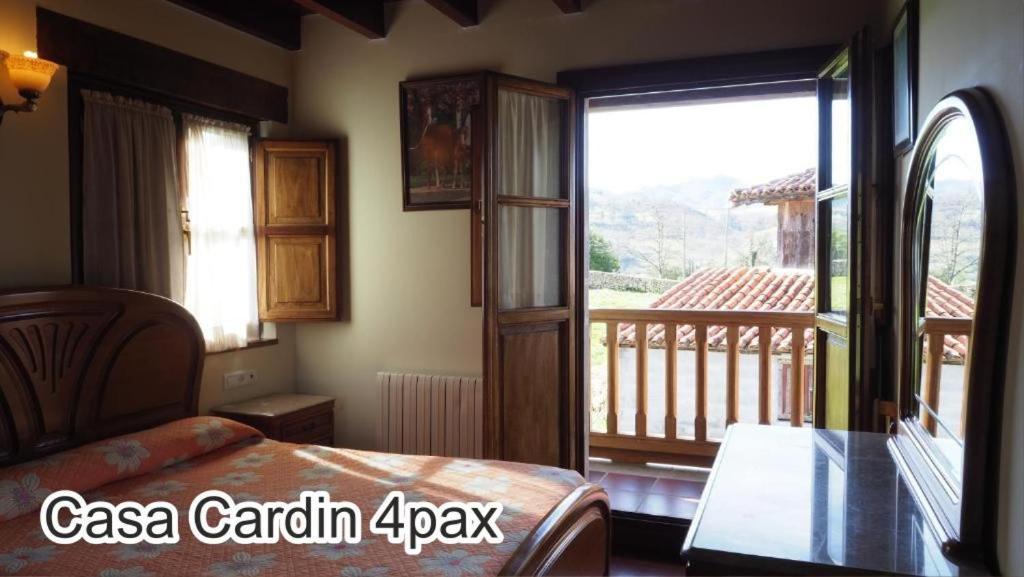 Apartament Casa Cardin Onís Zewnętrze zdjęcie
