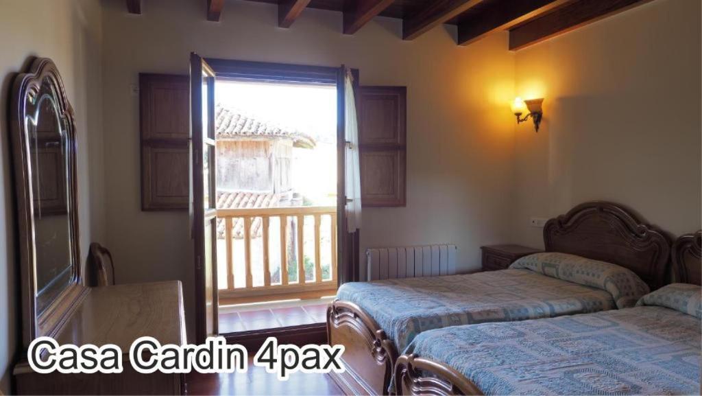 Apartament Casa Cardin Onís Zewnętrze zdjęcie