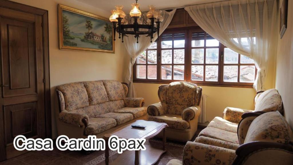 Apartament Casa Cardin Onís Zewnętrze zdjęcie