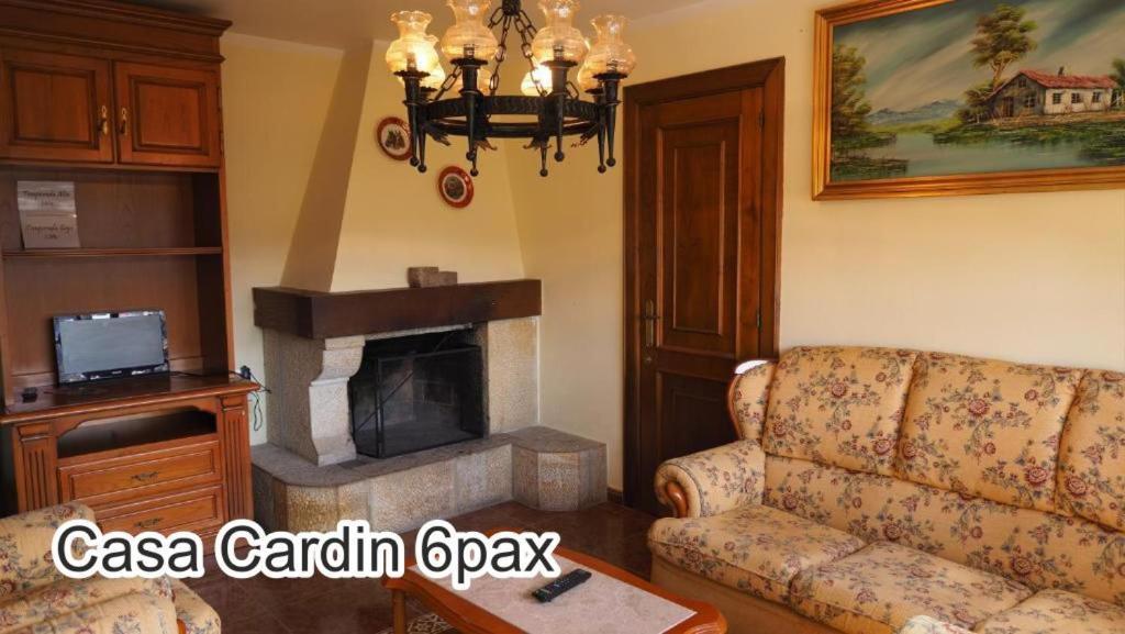 Apartament Casa Cardin Onís Zewnętrze zdjęcie